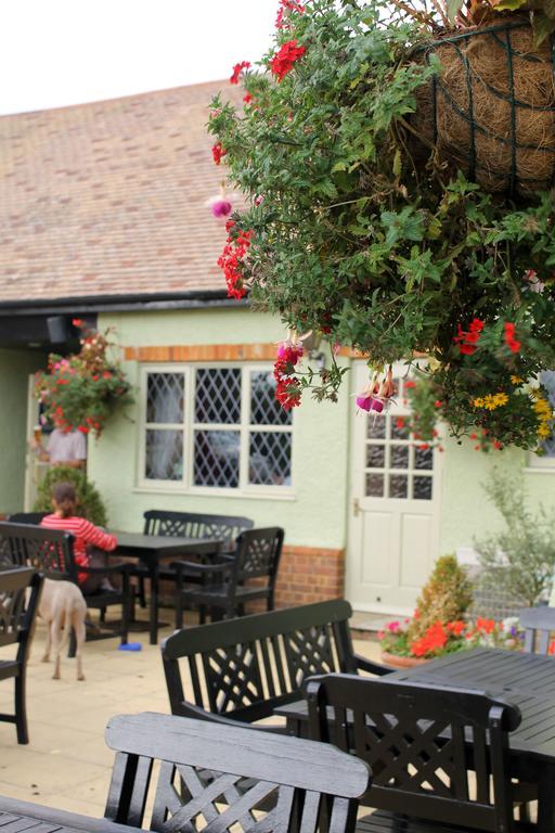 Southill The Green Man Stanford المظهر الخارجي الصورة